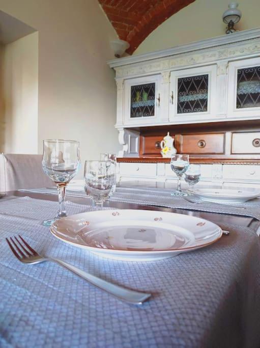 Вілла Casa Caliera Вівероне Екстер'єр фото